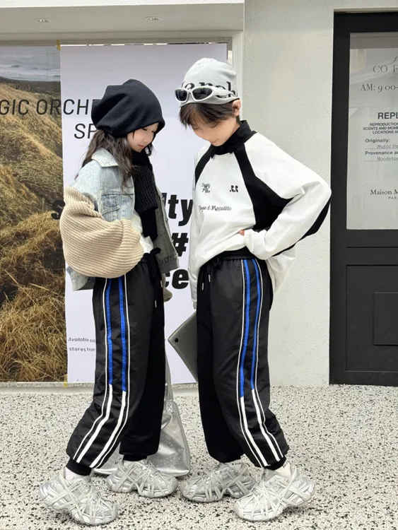 2025新品冬季磨毛童装男女保暖羽绒裤时尚中大童运动条纹韩版