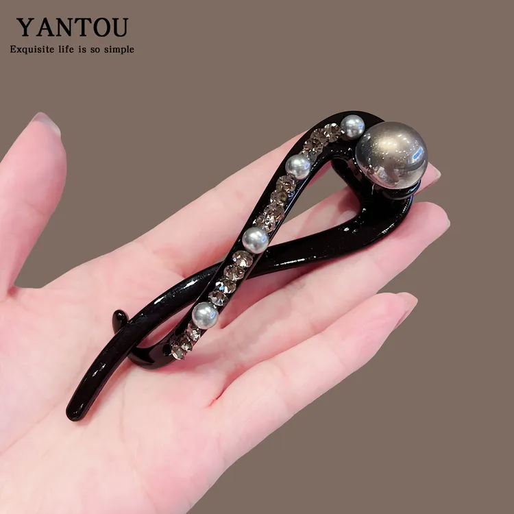 高级感水晶扭扭夹女后脑勺气质一字新款马尾夹高端青蛙扣发夹头饰