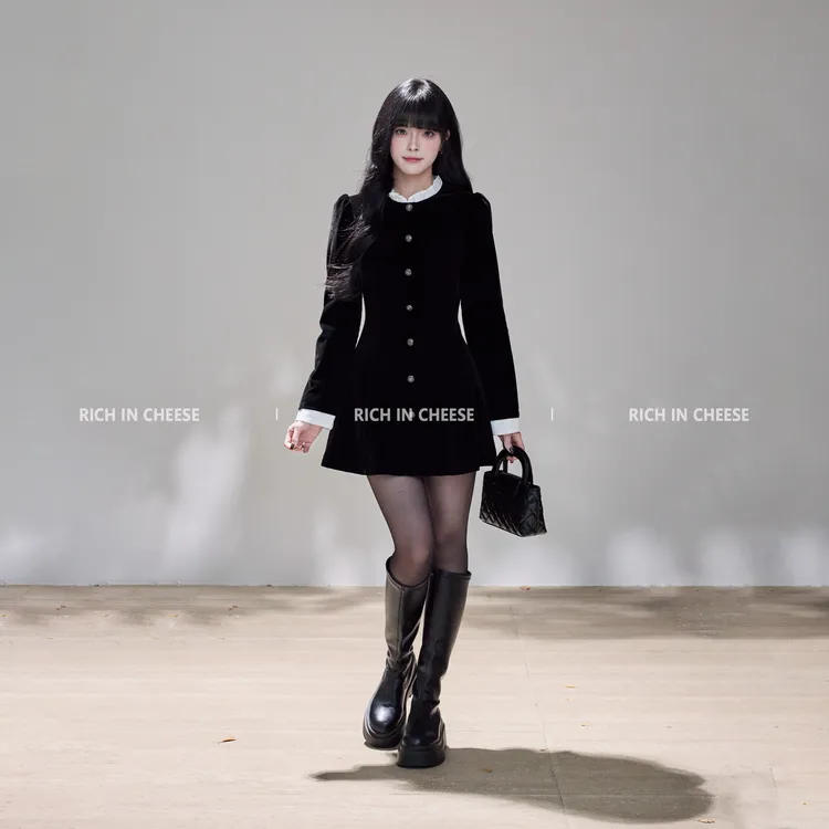 【清清】RICHINCHEESE 巴黎千金 秋冬假两件黑白撞色丝绒收腰连衣裙