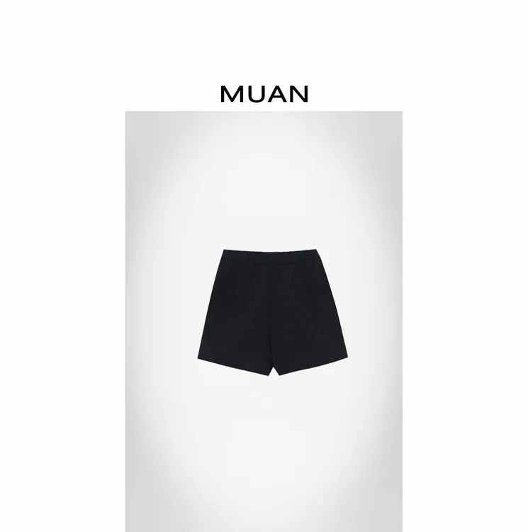 木岸MUAN：《极简小短裤》定制高级百搭短裤直筒显瘦短裤女YJ-23147