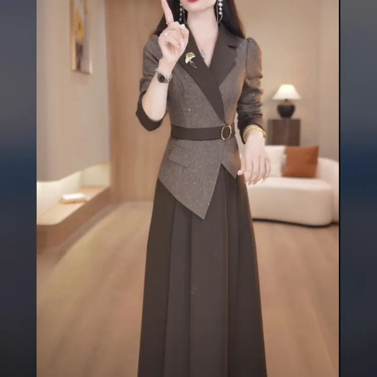 【连衣裙】2025秋季新款洋气时尚简约休闲收腰显瘦中长款连衣裙