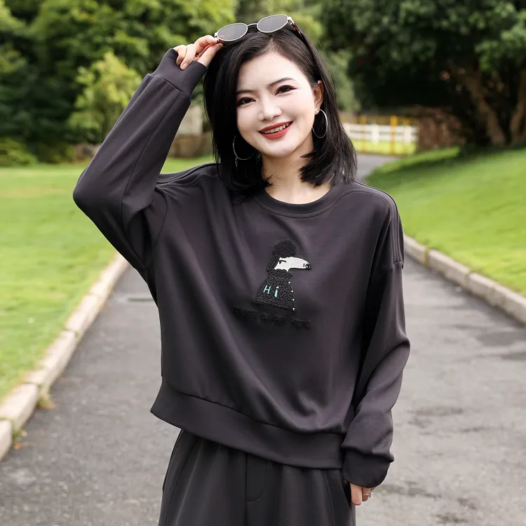 枫竺女装阿楠anan圆领贴布绣休闲套头卫衣女秋季宽松显瘦上衣