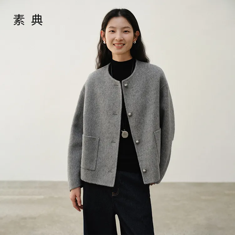 素典【轻便主义】全羊毛圆领短款毛呢外套高级感小个子大衣秋冬4937
