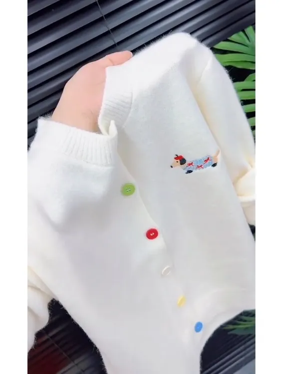 韩系白色小狗刺绣针织开衫女2025秋季新款小众高级感彩色纽扣上衣