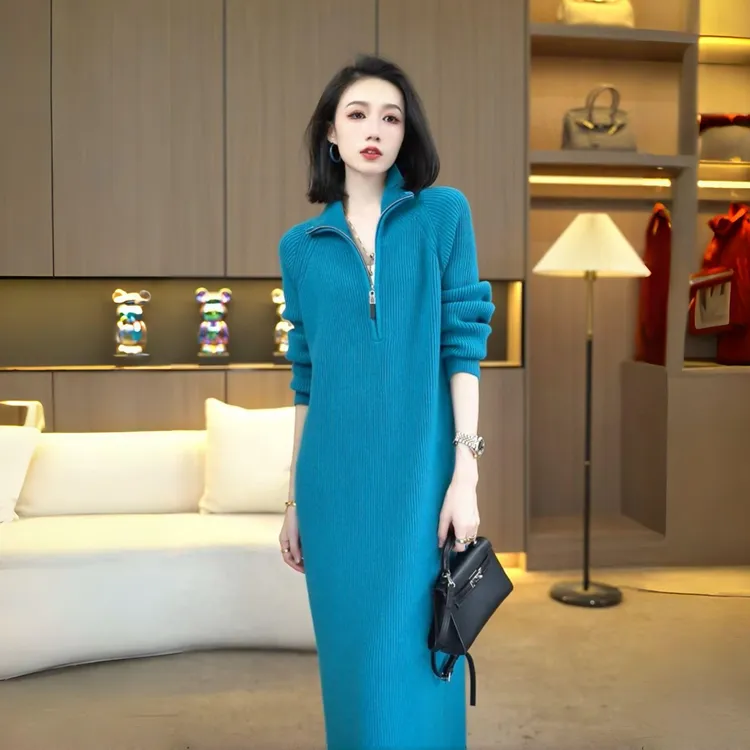 针织连衣裙女秋冬配大衣高级感超好看拉链领中长款毛衣裙过膝内搭