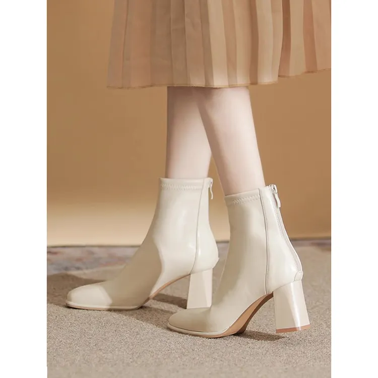 【万达撤柜】爆款春秋真皮短靴女2025新款白色小个子高跟瘦瘦靴女
