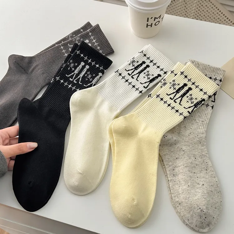 原创ins 潮流袜子女像素小人潮牌黑白长袜中筒堆堆袜子