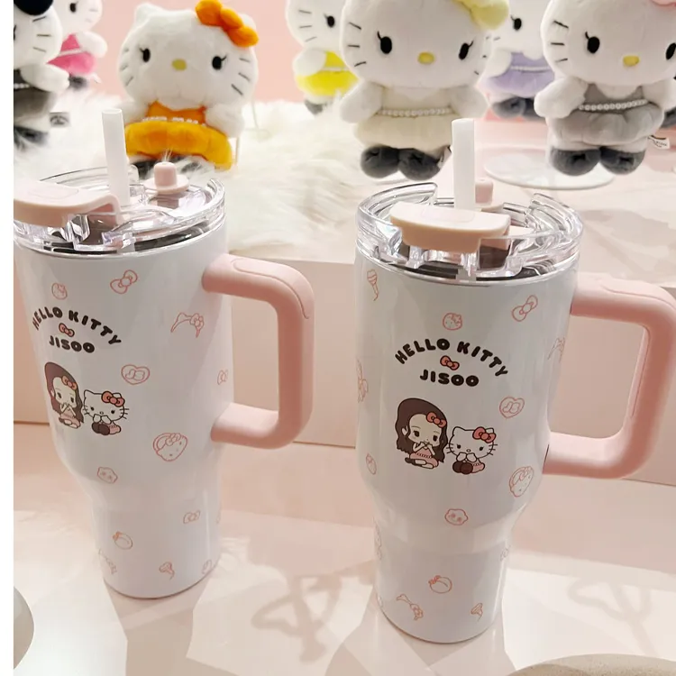 【首尔超限】Hello Kitty x JISOO联名kitty智秀双厨狂喜900ML水杯