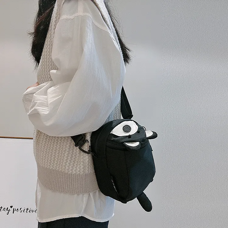 三色补丁牛津布浣熊挎包2025夏新款百搭单肩包可爱小熊单肩斜挎包