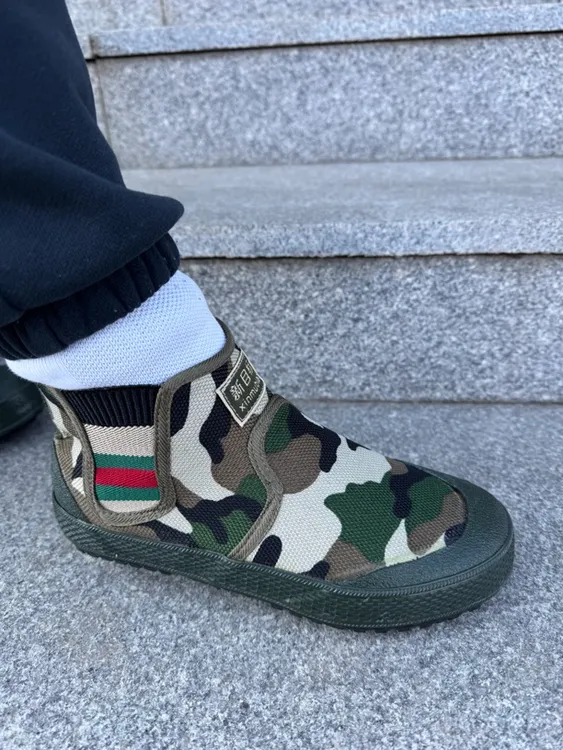 一脚蹬拼色硫化鞋春帆船鞋工装鞋防滑透气中帮迷彩