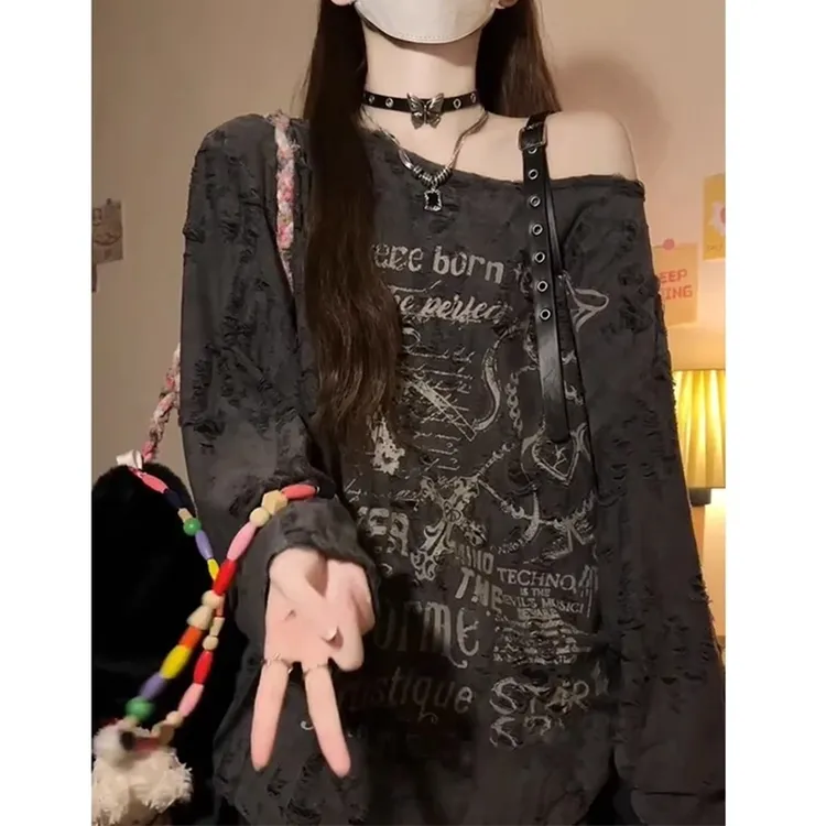 梦优莱嘻哈风破洞长袖T恤女装2025夏季防晒罩衫宽松显瘦露肩上衣