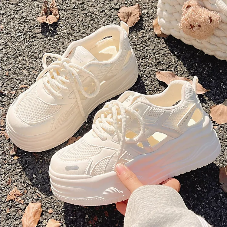 镂空单网面透气小白鞋女夏薄款2025新款配裙子厚底通勤百搭洞洞鞋