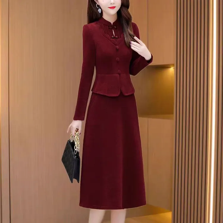 X901新款中国风洋气旗袍连衣裙女新款秋冬装加绒加厚喜婆婆