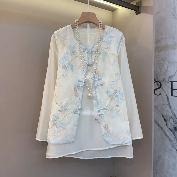 新中式国风重工刺绣花朵双排盘扣设计气质轻薄马甲轻奢复古套装
