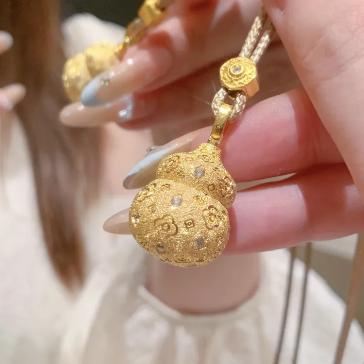 铜合金项链 新中式国潮风丨爆闪戗刻车花碎碎冰胖葫芦项链 S055
