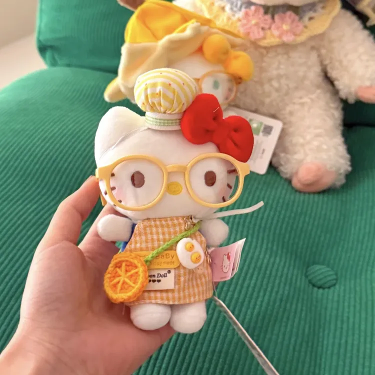 正版新款hellokitty包包毛绒挂件小装饰书包公仔玩偶钥匙扣高级感