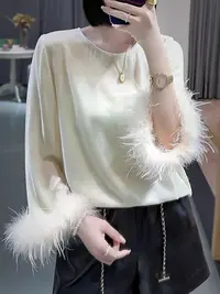 云锦 秋季丝绒上衣鸵鸟毛百搭内搭圆领显瘦仙仙喇叭袖衬衣