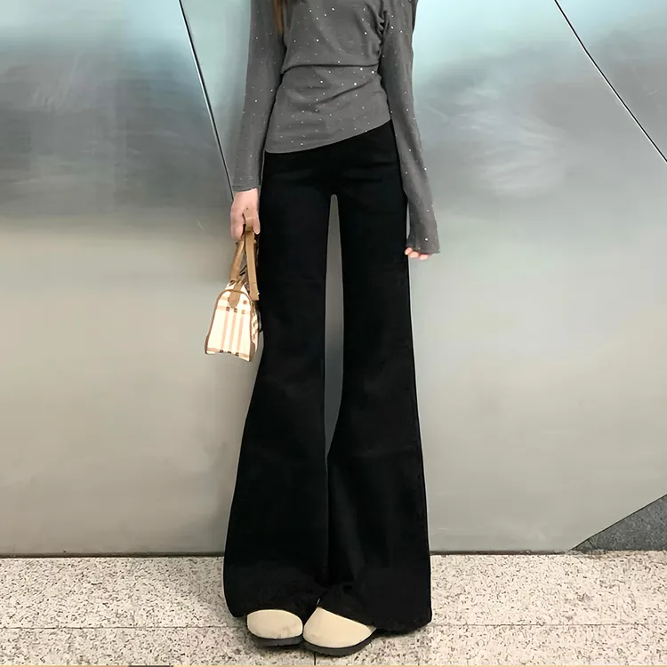 黑色不贴腿微喇牛仔裤女2025秋季新款高腰宽松小个子马蹄喇叭裤子