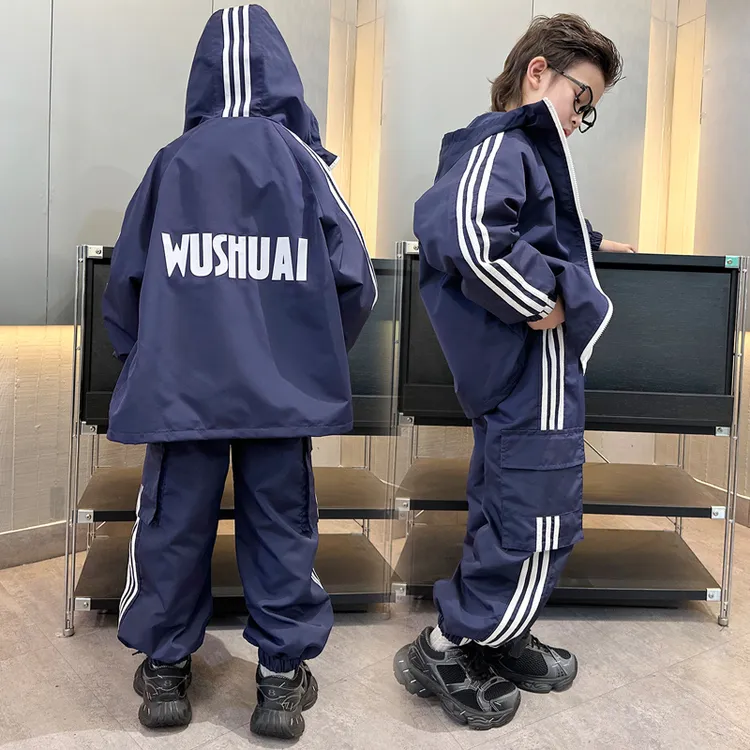 【实体品质】男童休闲套装春秋款2025新款秋装两件套连帽时髦帅气潮