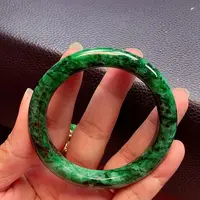 翡翠手镯未镶嵌翡翠