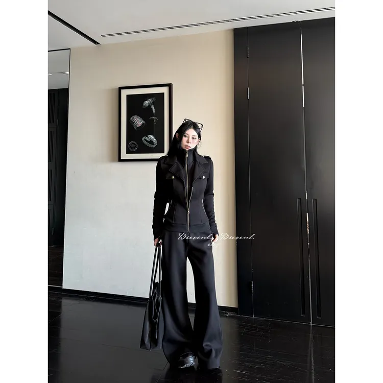 黑泽玄七【巴尔曼套装】秋冬保暖显瘦中空层银狐绒网红一体机套装女