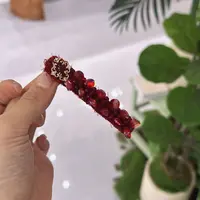 精品水晶红色质感细闪八公分宽扣夹4893