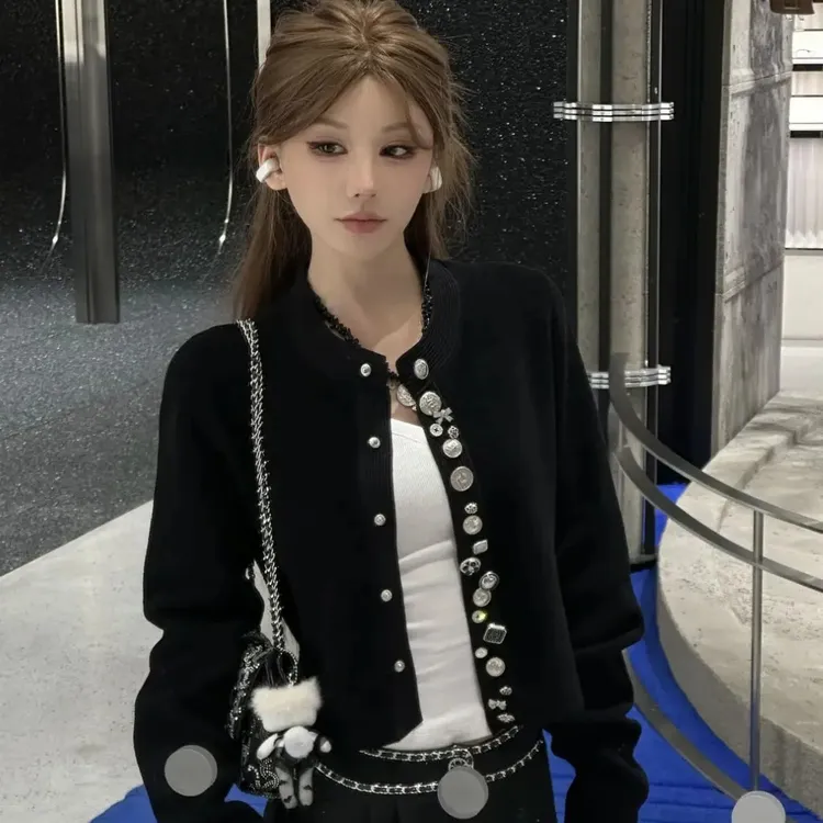 黑色又酷又飒时尚套装女2025秋季新款小香气质金属扣外套+阔腿裤