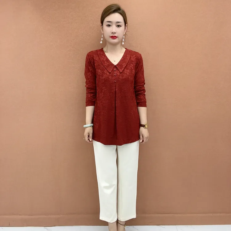 秋装新款时尚气质妈妈装宽松舒适洋气提花娃娃领显瘦打底衫长袖女