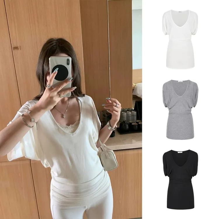 Moses Queen/魔西女王设计感蝙蝠袖宽松V领短袖T恤女纯色百搭上衣