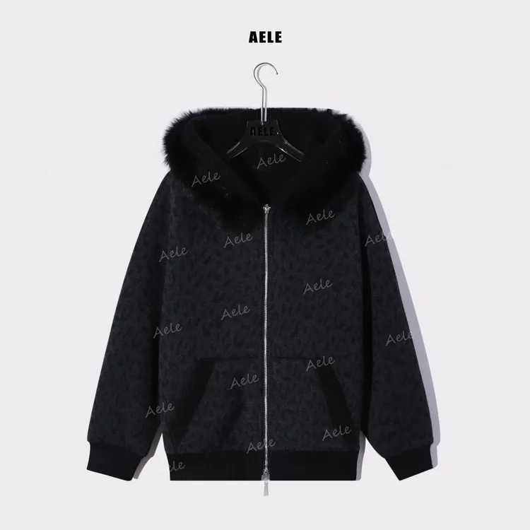 AELE秋冬时尚暗色豹纹连帽毛领短款羊羔绒保暖外套 W855 3796 AD