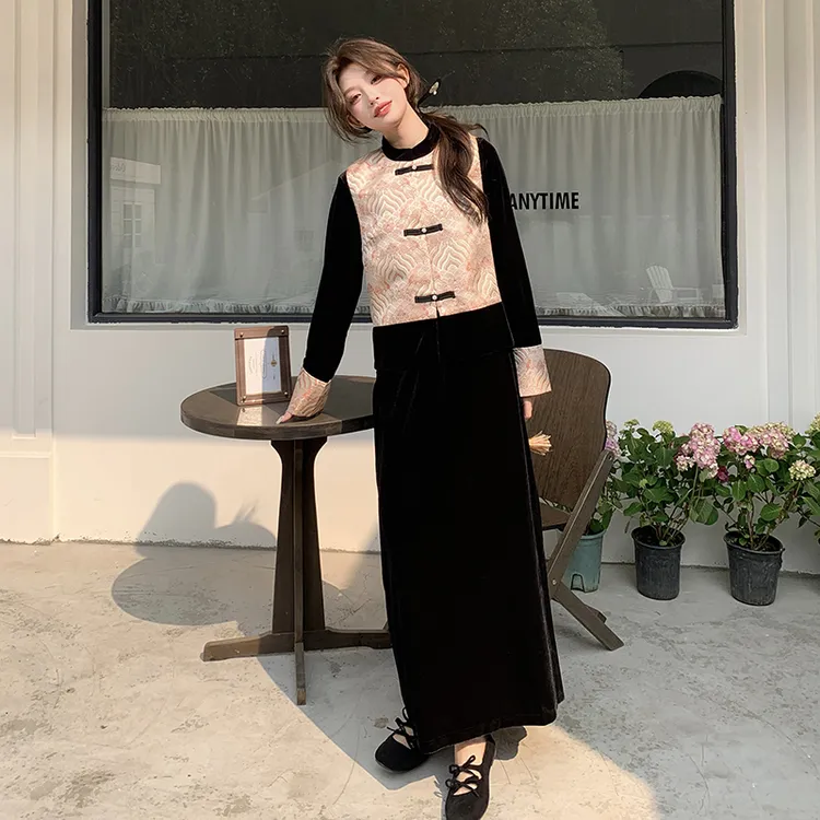 现货2025新款丝绒风套装8608P145K208