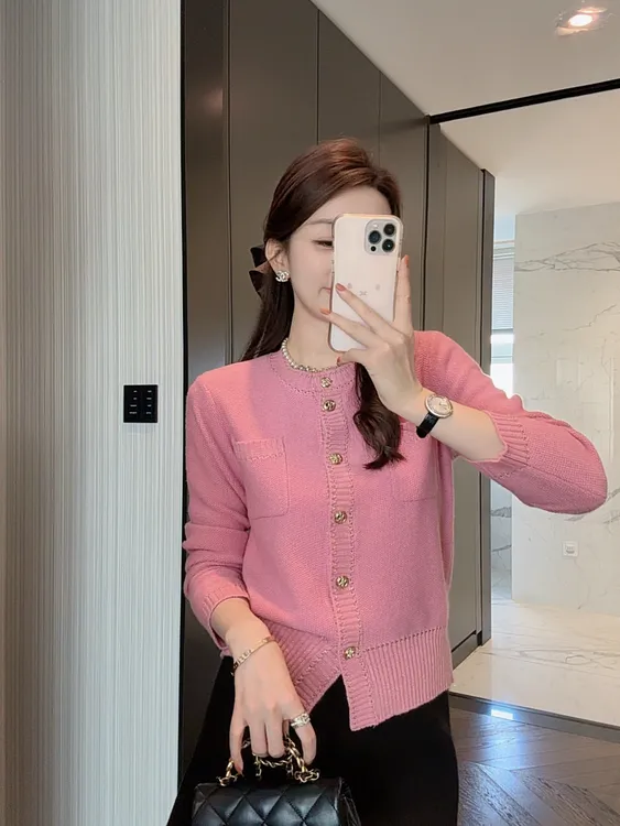 【大静静】“樱花心情”粉泡泡温柔高级感金丝拼接针织上衣
