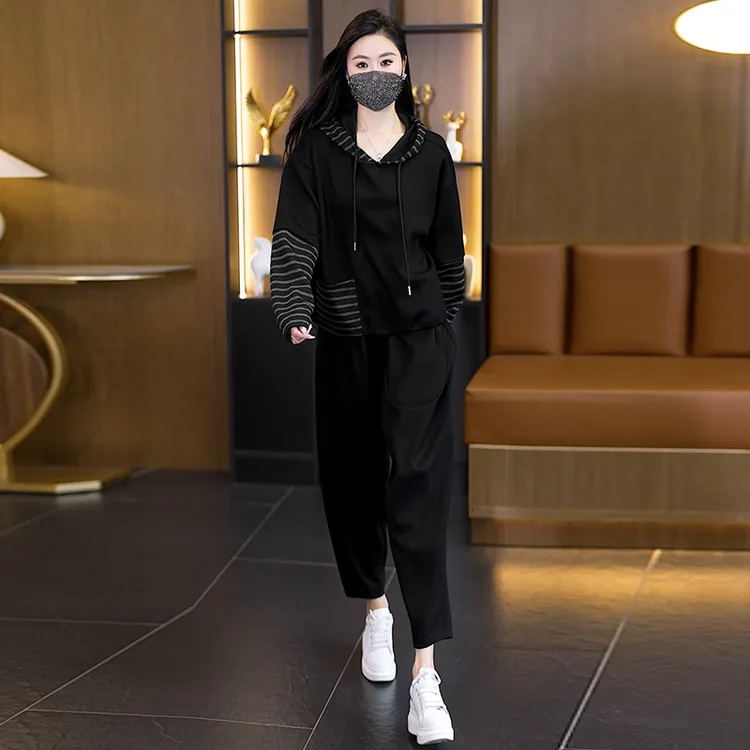 休闲风时尚套装秋季运动显瘦减龄宽松洋气连帽上衣哈伦裤两件套女