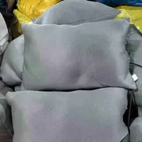 灰色胖嘟嘟透气网面靠枕，40*60.发1