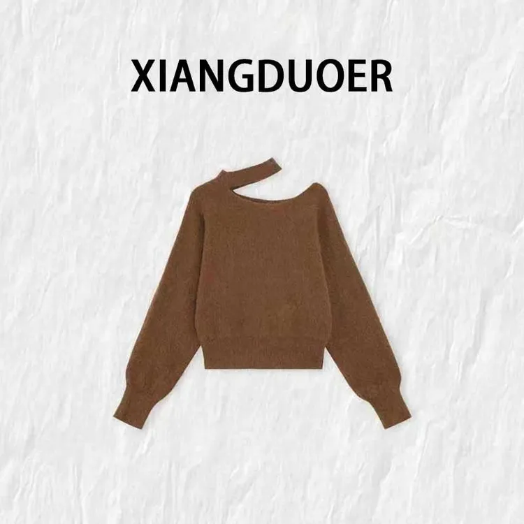 【狐狸美人】2025冬季挂脖软糯时尚厚款纯色气质毛衣小众洋气上衣