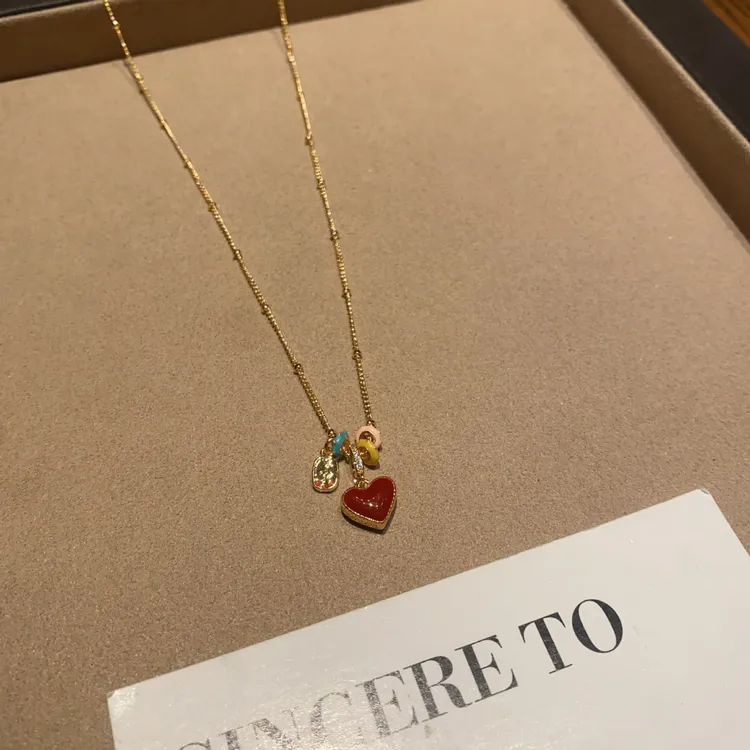 铜合金项链 滴油爱心双面串珠项链女轻奢精致小众毛衣链甜美颈链