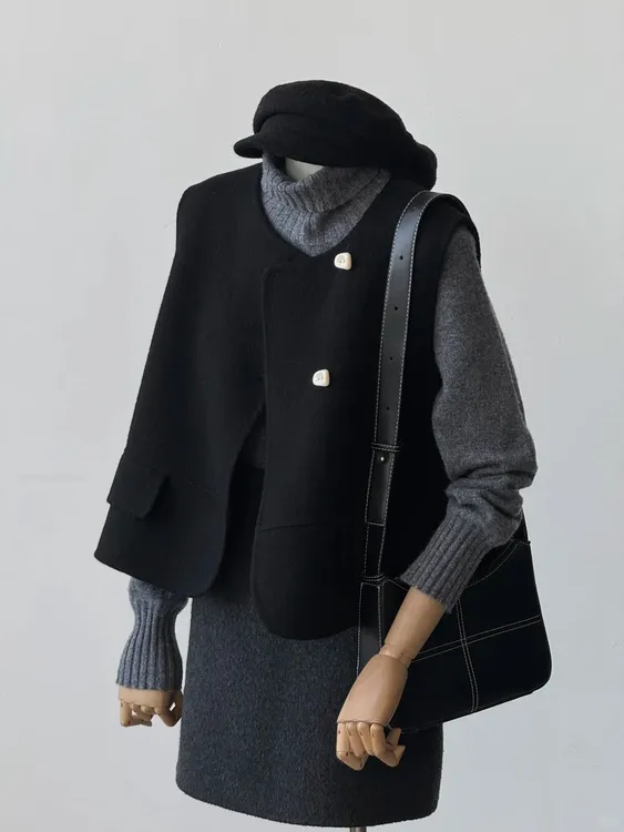 2025新款秋季韩系高级感马甲背心打底衫百搭半身裙三件套装显瘦