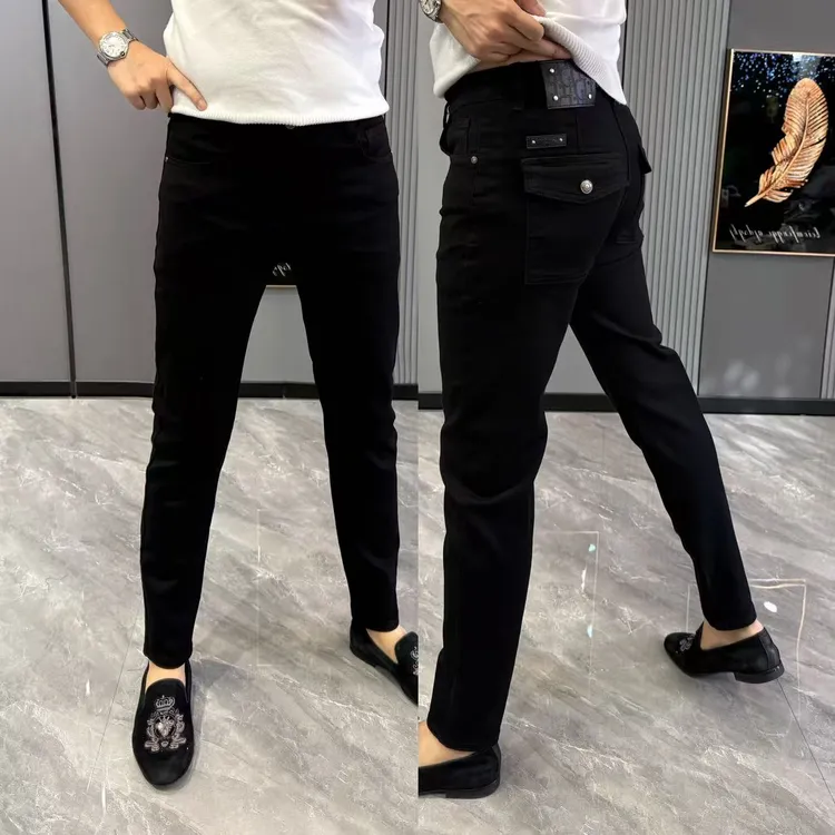 男士牛仔裤2025冬季新款小脚裤男修身百搭牛仔裤男士秋冬款裤子