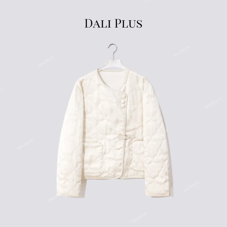 DALI PLUS“糖霜如意真丝服外套”绗真丝外套-D5MM3116