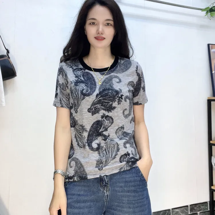 夏季新款花上衣8557（断码清仓）