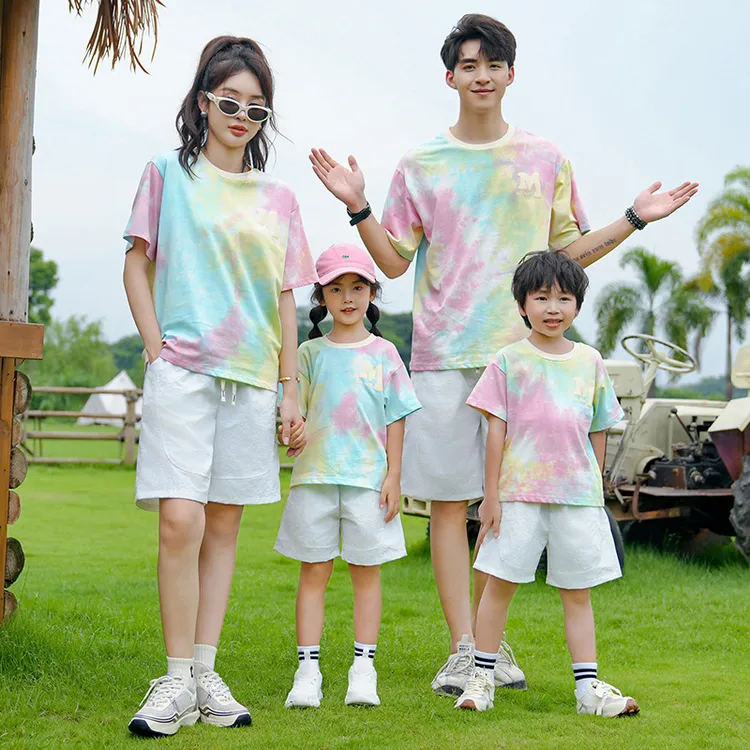 亲子装一家三口四口夏季母女装时尚套装休闲网红沙滩装洋气母子装