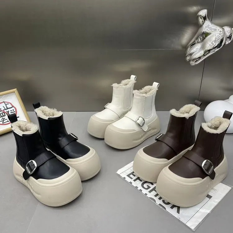 时尚爆款网红马丁靴2025秋季新款大头短靴子松糕厚底增高小个子女