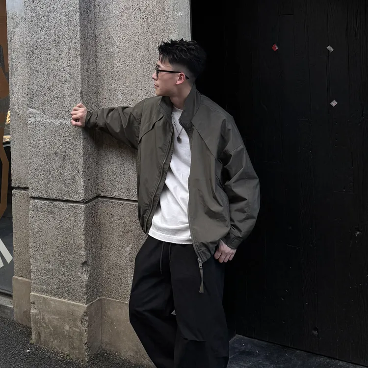 AAL秋季纯色休闲拉链立领不规则裁剪蝙蝠休闲ins夹克男美式