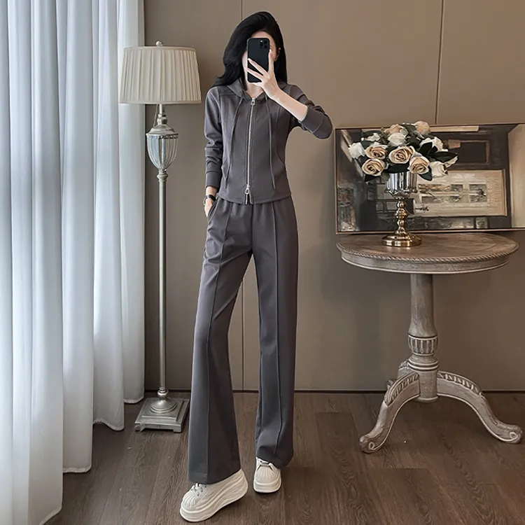 休闲运动套装女新款爆款时尚修身显瘦高级感开衫两件套高品质穿搭