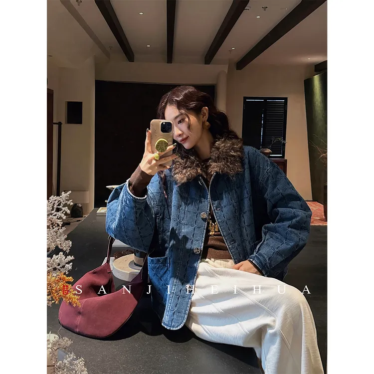 三吉黑花【知闲】巨好看的冬装定制水洗绗棉毛领牛仔棉厚外套独特