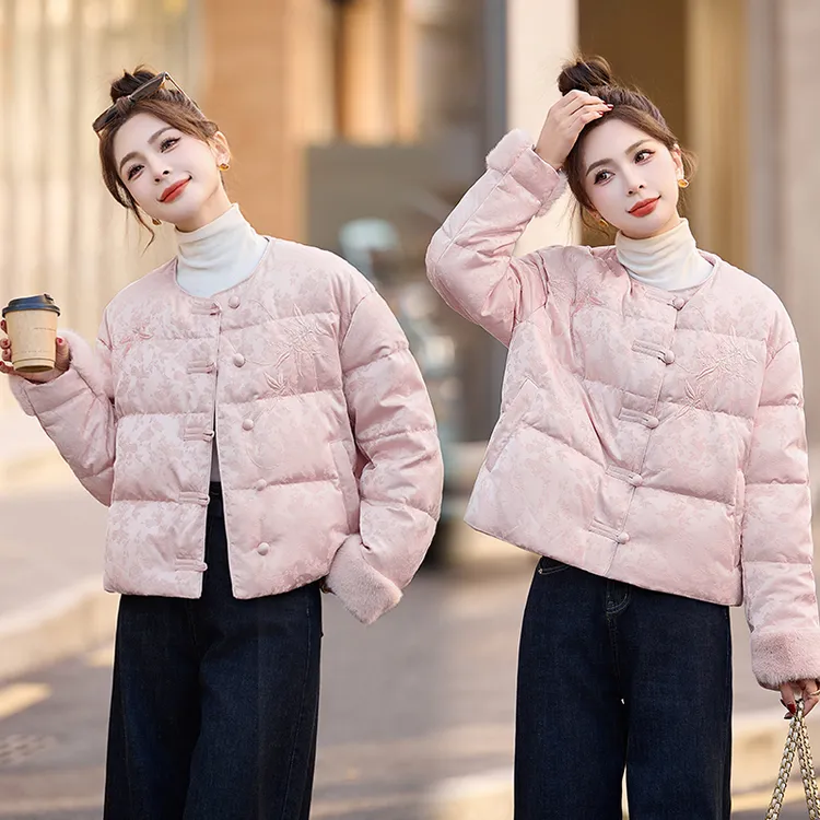 羽绒服女2024冬季冬天衣服新款加厚面包服小个子白鸭绒新中式外套