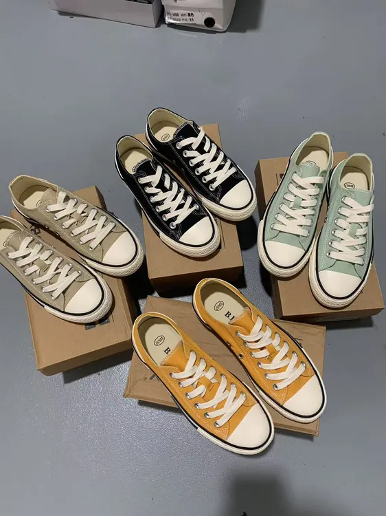 鲁泰一步赢经典百搭舒适不夹脚帆布鞋701