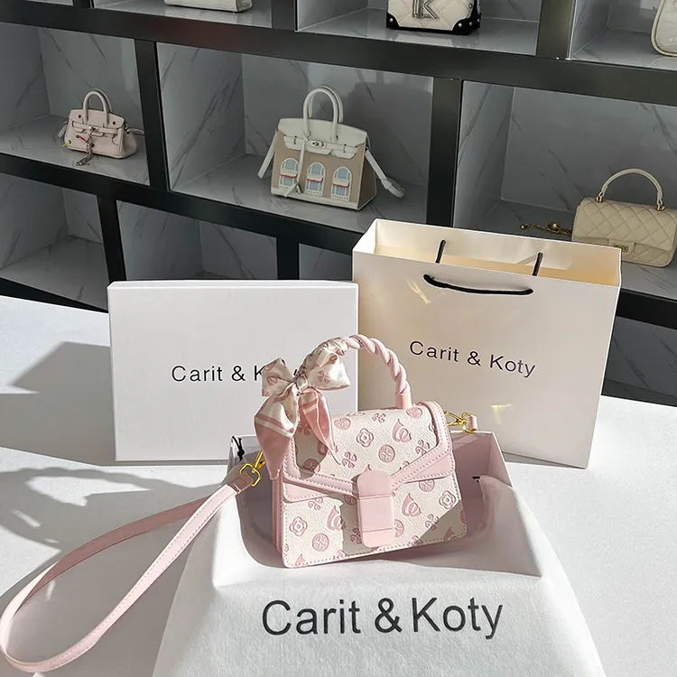 CARIT   KOTY小众压花粉色手提包包女2025新款小方包单肩斜挎包