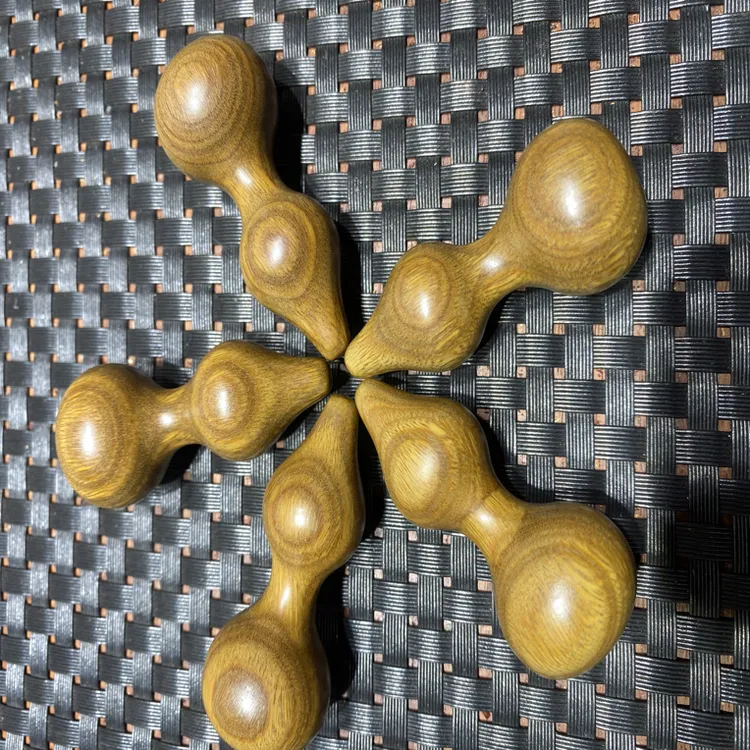 绿檀木绕指柔小葫芦