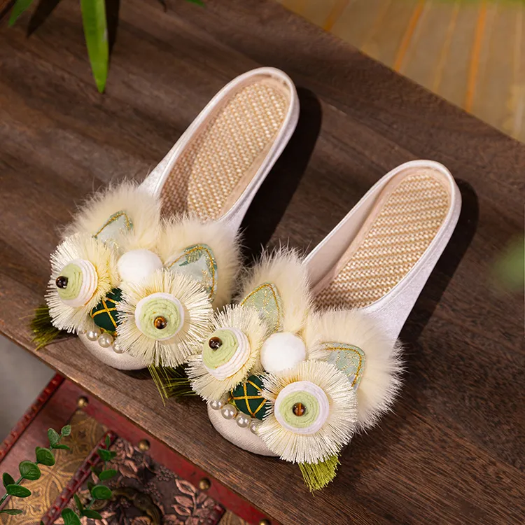 新中式拖鞋2025年春夏新款成人手工虎头鞋复古民族风国风绣花鞋